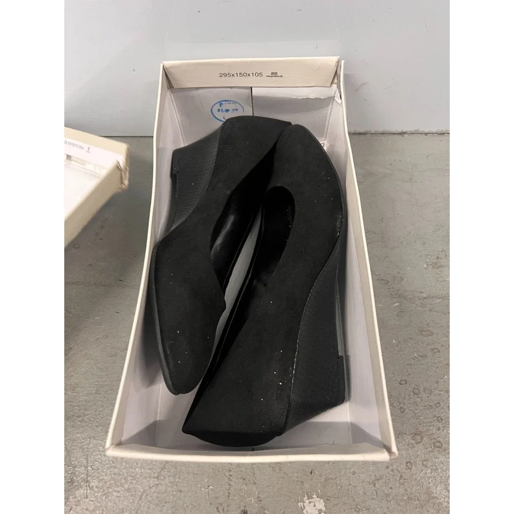 Bandolino Franci Dress Pumps Womens US 8.5M Black Almond Toe Slip On Wedge Heel - Picture 2 of 13